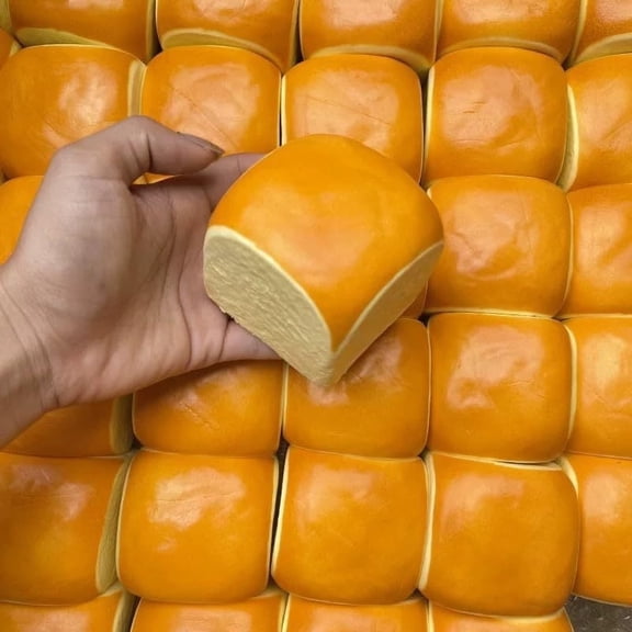 Rongyun Squishy Hawaiian Roll, Slow Rising Squishy Hawaiian Bread Roll Soft Stress Relief, Slow Rebound Hawaii Sweet Roll Squishies, Cute Squeeze Sensory Fidget Gift