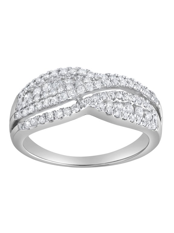 Silvera Crest 0.65 Ct 10K Gold Diamond Ring