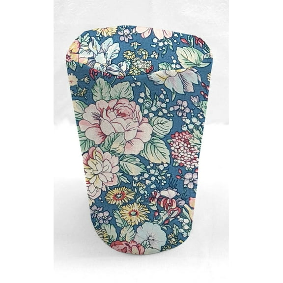 Rose Garden Can Opener Cover by Penny's Needful Things (Blue)