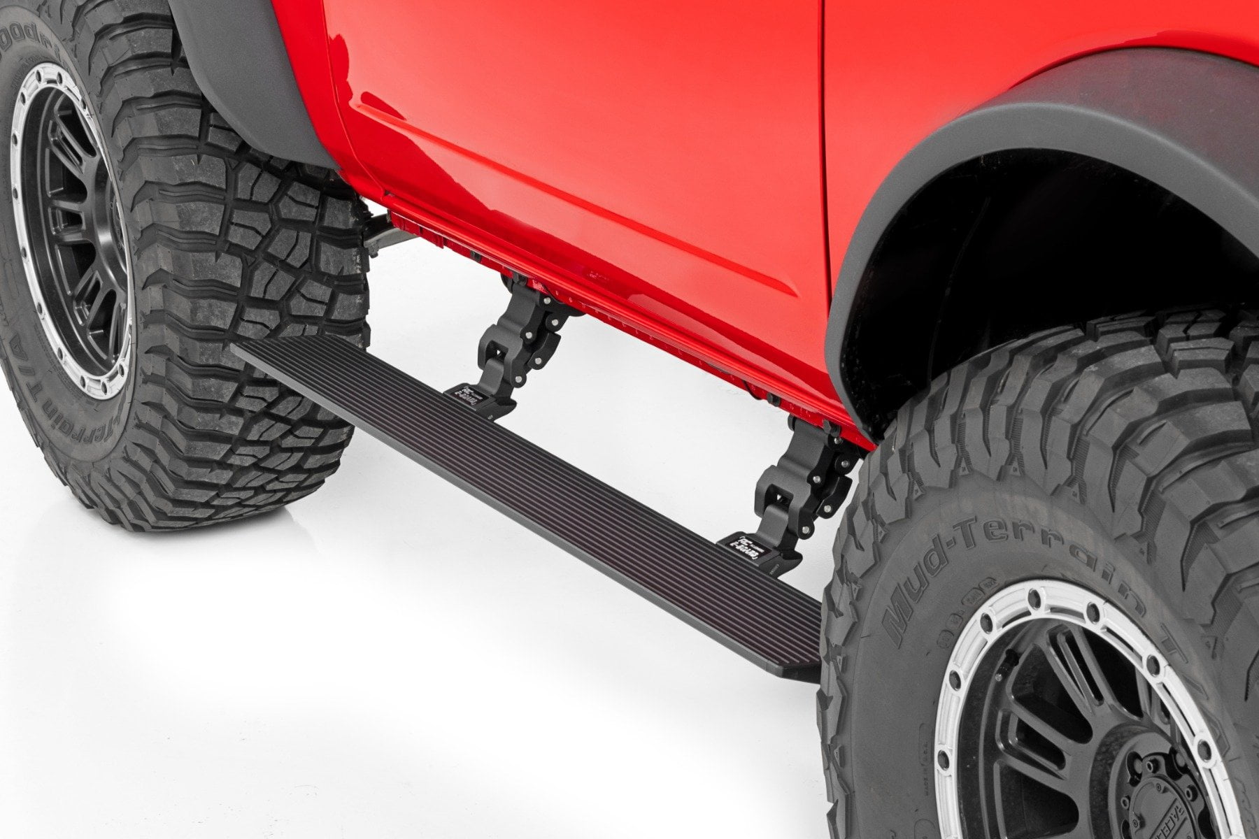Rough Country Electric Side Steps with LED for 21-23 Ford Bronco ...