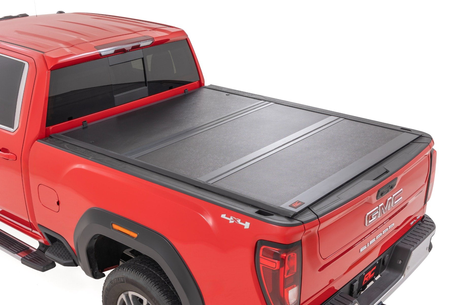 Rough Country Low Profile Bed Cover for 20-26 Chevy/GMC 2500HD | 6'9"- 47120651B