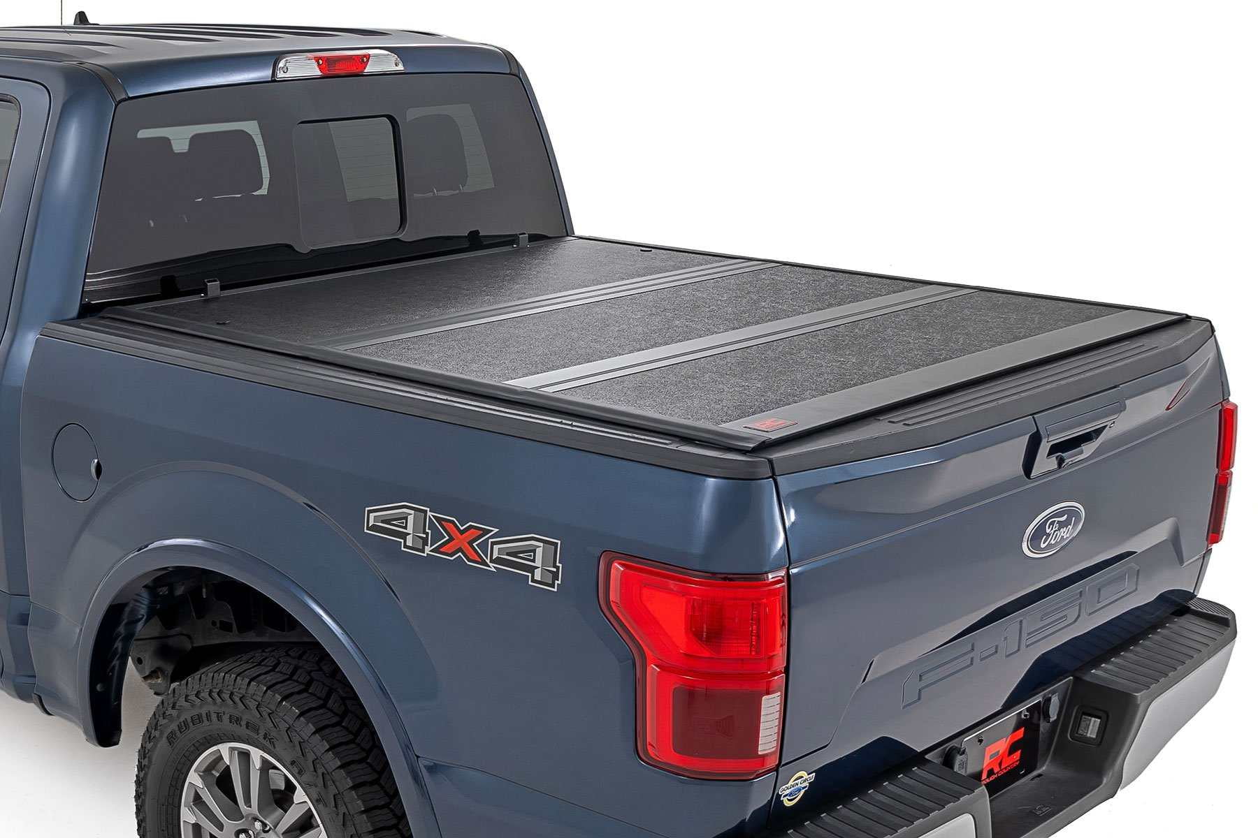 Rough Country Low Profile Bed Cover for 2021-2026 Ford F-150 | 5'7" - 47221550B