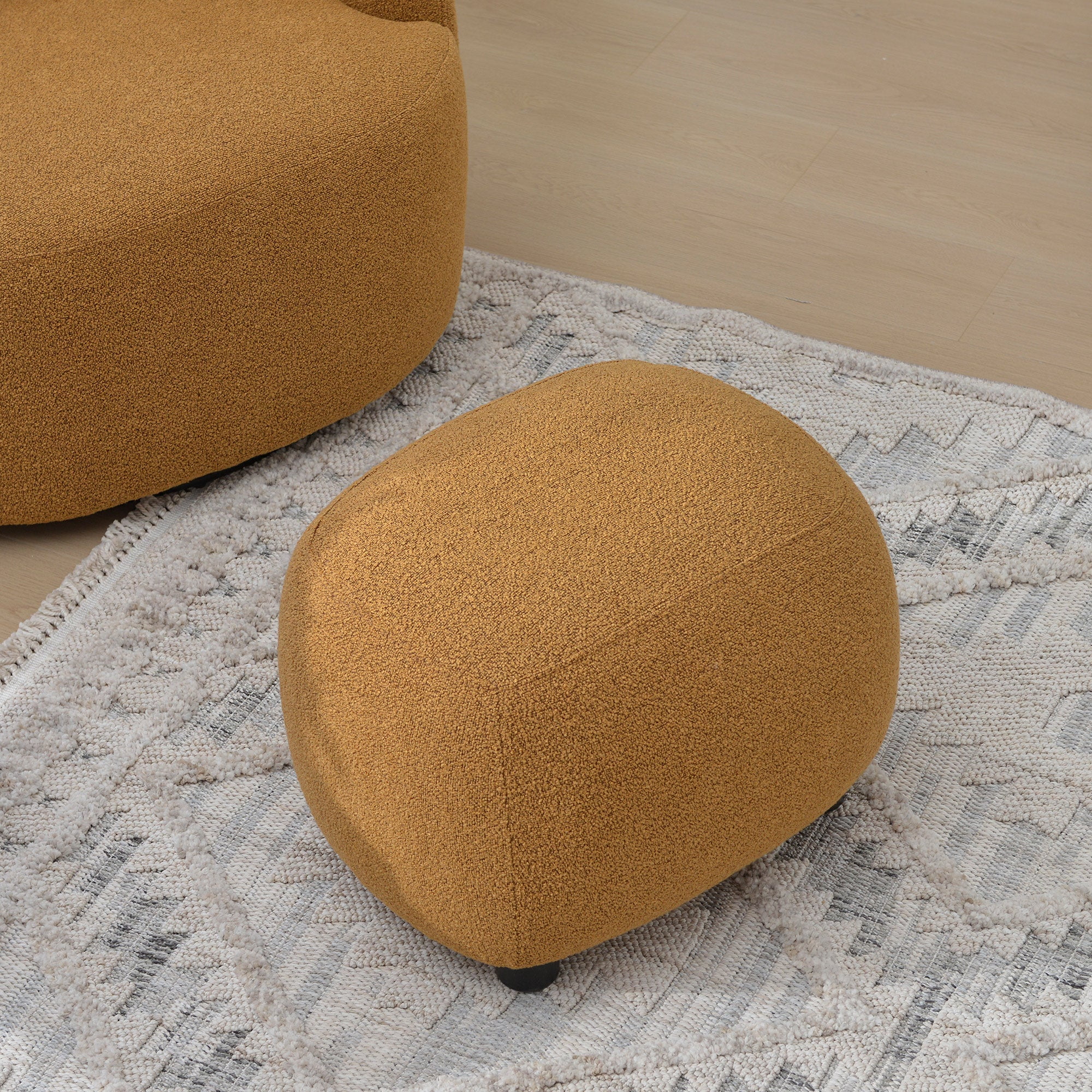 Round Boucle Upholstered Ottoman Chair, Footstool with Soft Padded Seat, Fully Assembled Modern Sofa Couch Footrest, Extra Seating for Bedroom Entryway, Brown(18.5" D x 23" W x 16.5" H)