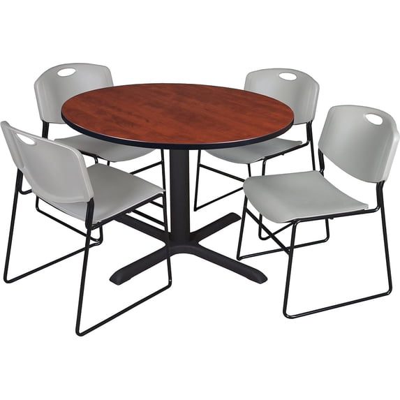 Round Breakroom Table & Chairs - 48