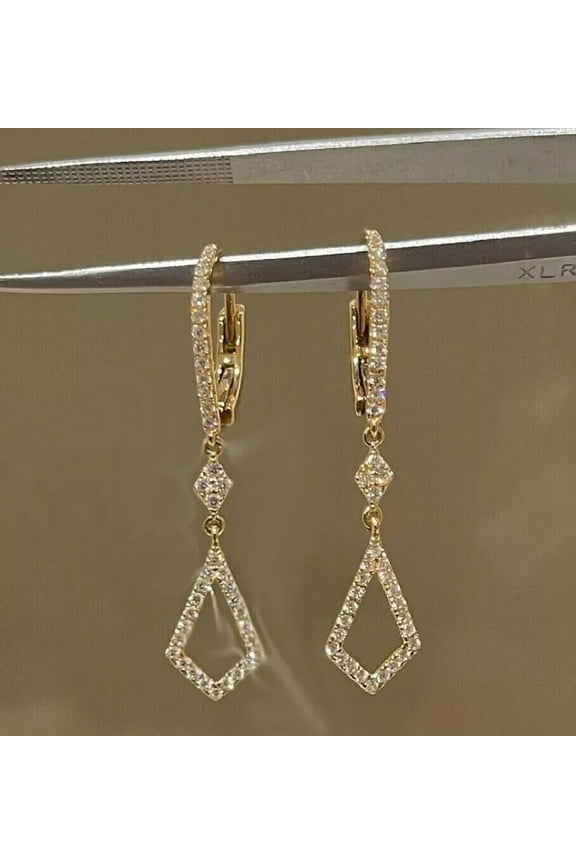 Round Cut Lab Created Diamond Women's Wedding Drop/Dangle Earrings in 14K Yellow Gold Plated