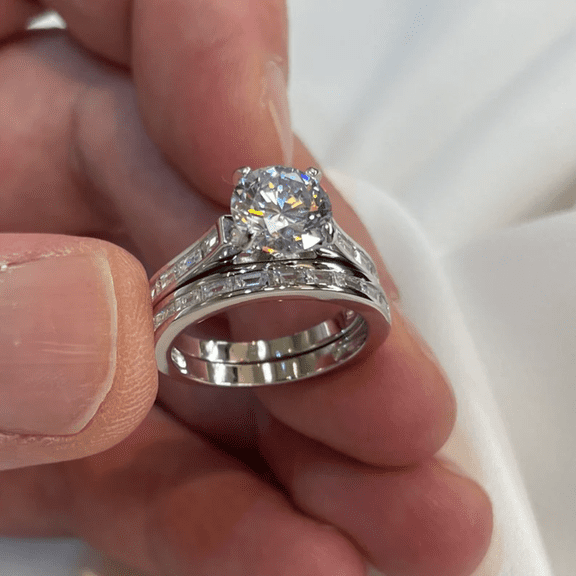 Round Cut White Diamond Engagement Ring Set in 925 Sterling Silver - Proposal Wedding Ring - Birthday Gift For Her