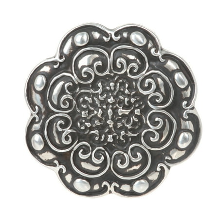 Round Flower Engraved Belt Buckle