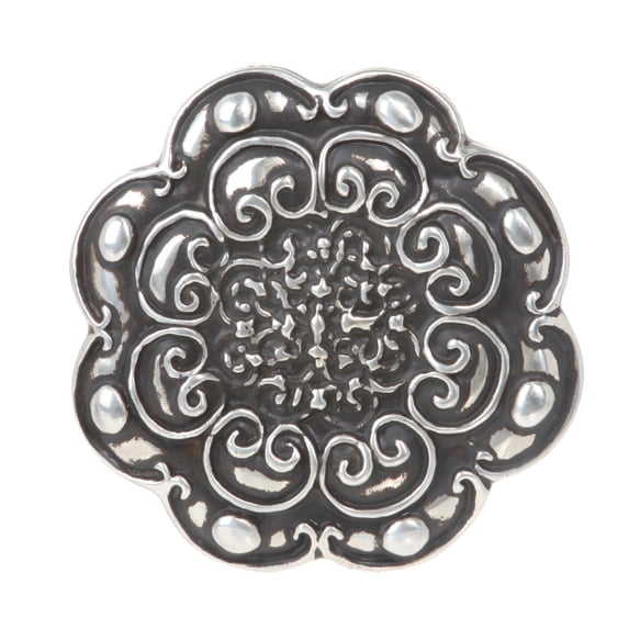 Round Flower Engraved Belt Buckle
