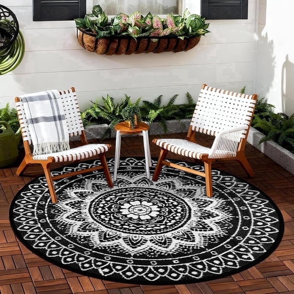 Round Outdoor Rugs 5ft Waterproof Patio Plastic Straw Rug Reversible Camping Carpet Lightweight Indoor Area Rug for Picnic RV Camping Balcony Graden Beach Boho Porch Decor,Black and white