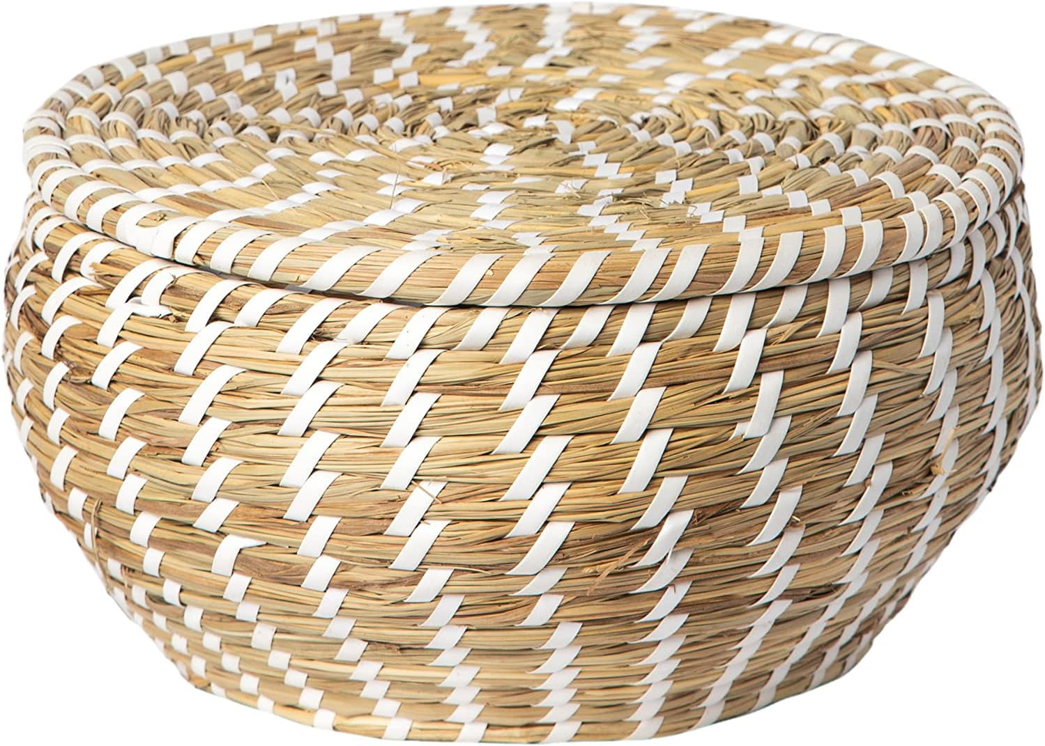 Round Seagrass Basket With Lid. Handmade From Seagrass Material. Lidded