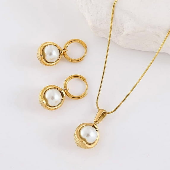 Round Stainless Steel Hoop Earrings and Pendant Necklace Set with Pearl Golden Jewelry for Women Elegant Accessories Golden