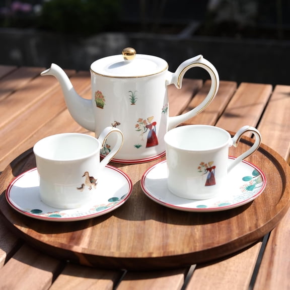 Round Wood Tray, Acacia Wooden Decorative Serving Tray for Coffee Table and Home Decor, Wooden Appetizer Charcuterie Board for Kitchen Countertop