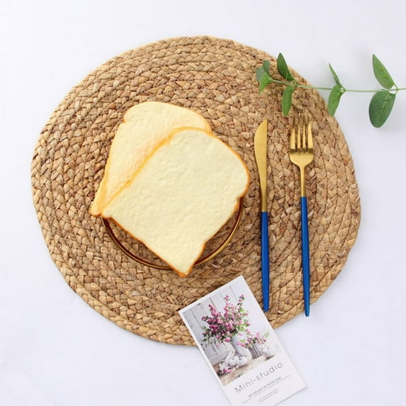 Round Woven Placemats For Dining Table, Natural Water Hyacinth Straw Braided Placemat, Heat Resistant Non-Slip Weave Placemats Handmade Round Braided Rattan Tablemats