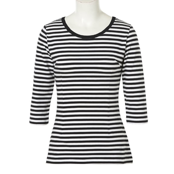 Round neck mid sleeve basic T-shirt