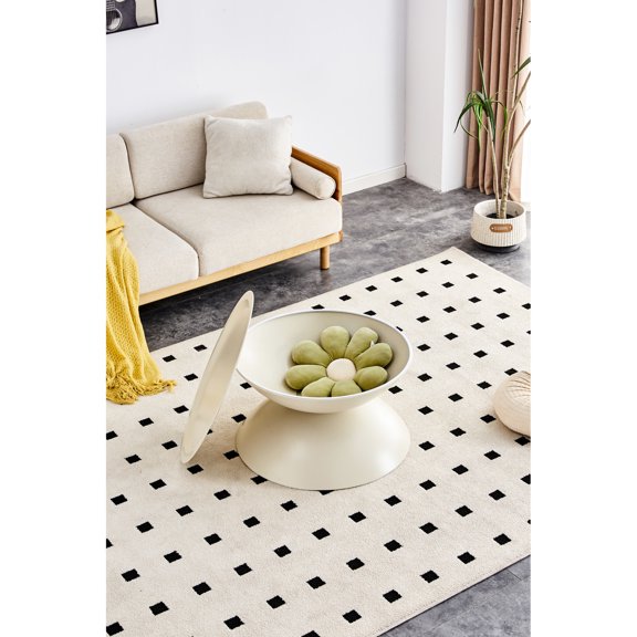 Round shape - Marble - look top and steel base - Living room or lounge - Adds sophistication and durability