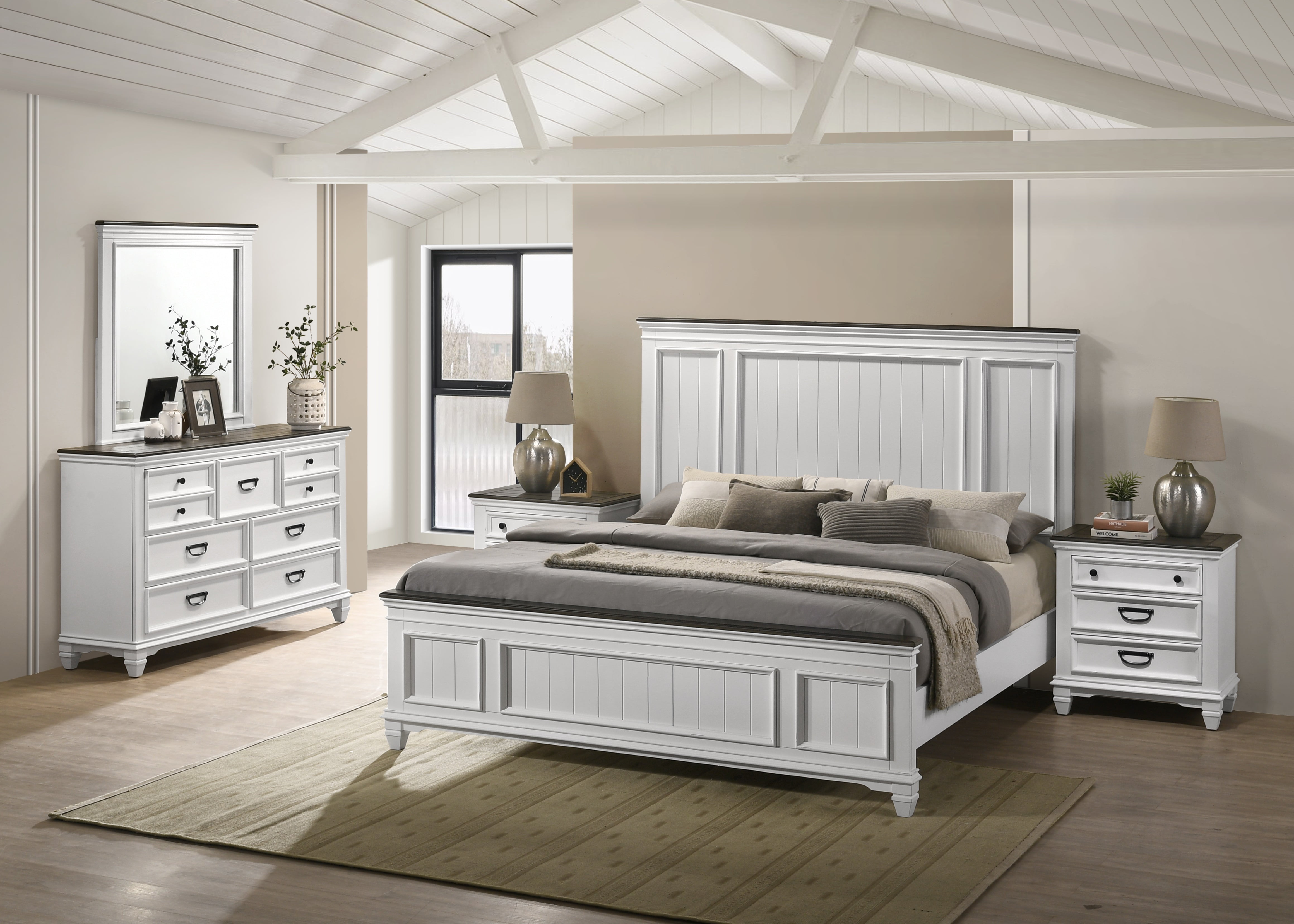 Roundhill Clelane Weathered White and Gray Finished 5-Piece Bedroom Set ...