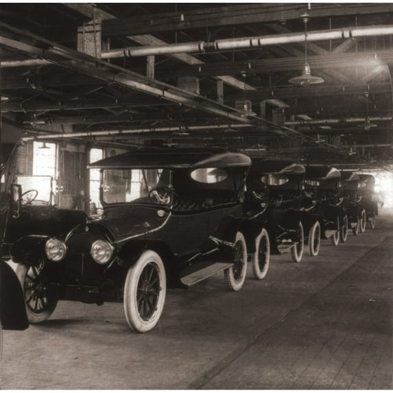 Row Of Cadillac Touring Cars Come Off The Assembly Line In 1917. Cadillac Was Purchased By General Motors In 1909