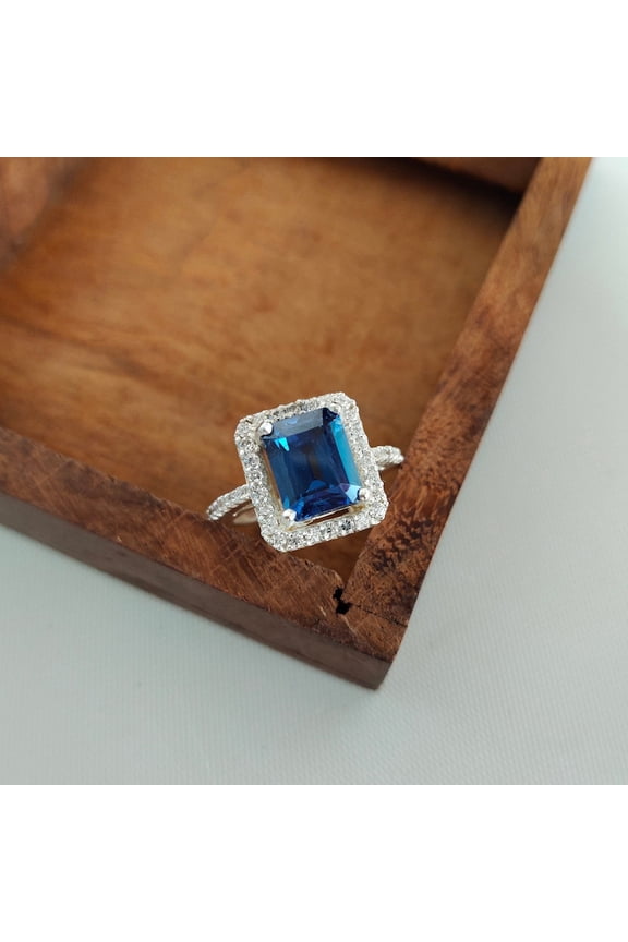 Royal Blue Sapphire Ring, Handmade Blue Sapphire Ring, Sapphire Solitaire Ring, Ceylon Blue Sapphire Ring for Men's, Gift for Her.