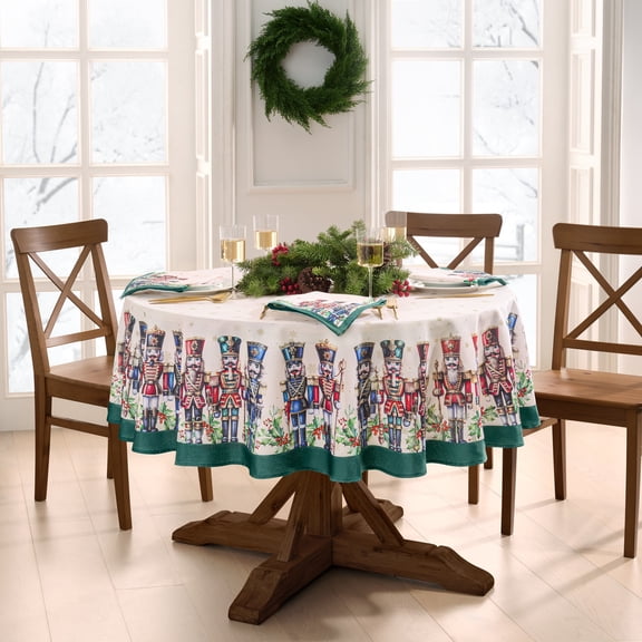 Threadmade Royal Nutcracker Tablecloth, Ivory - 60"W x 84"L Oval