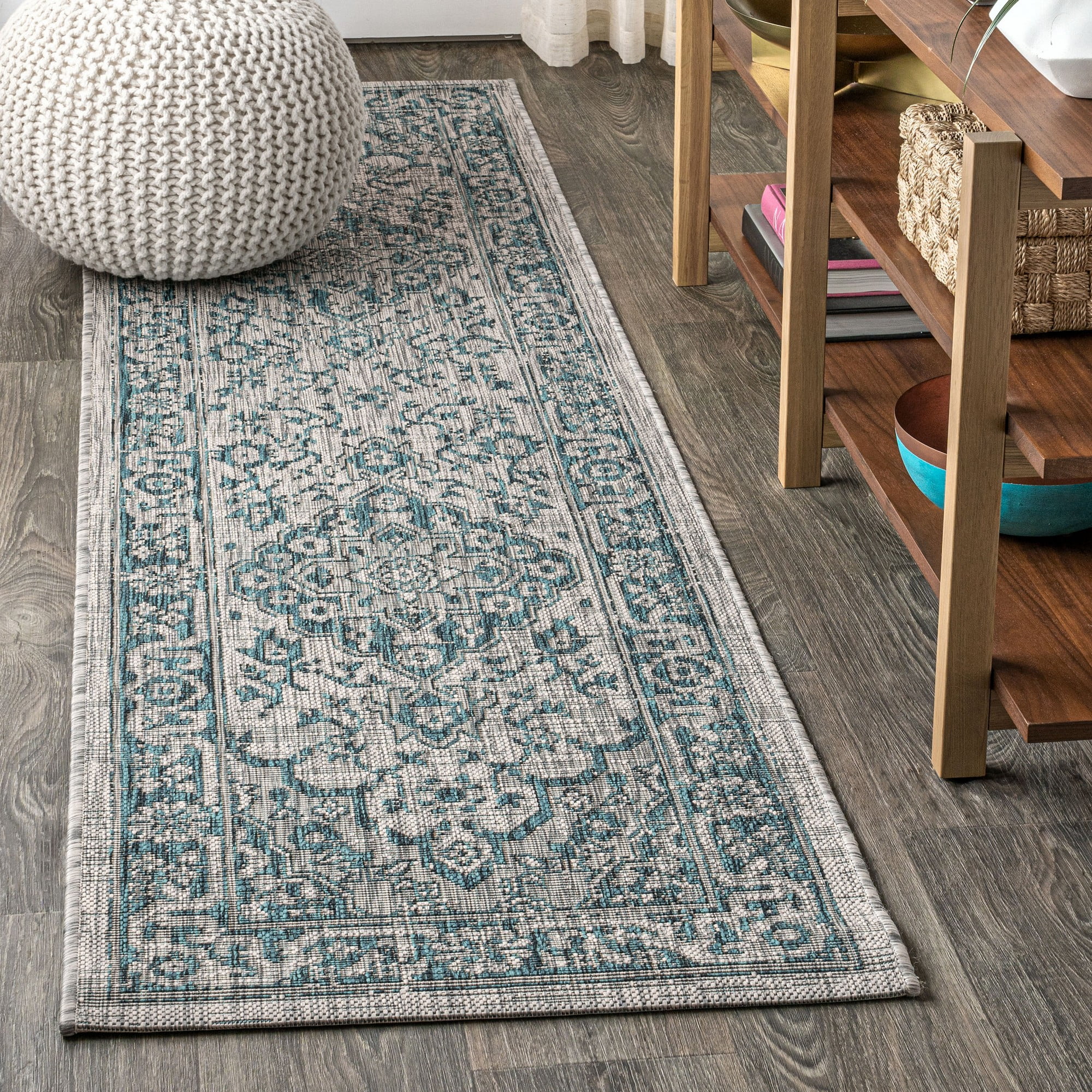 Rozetta Boho Medallion Gray/Teal 2' x 8' Synthetic Runner Rug