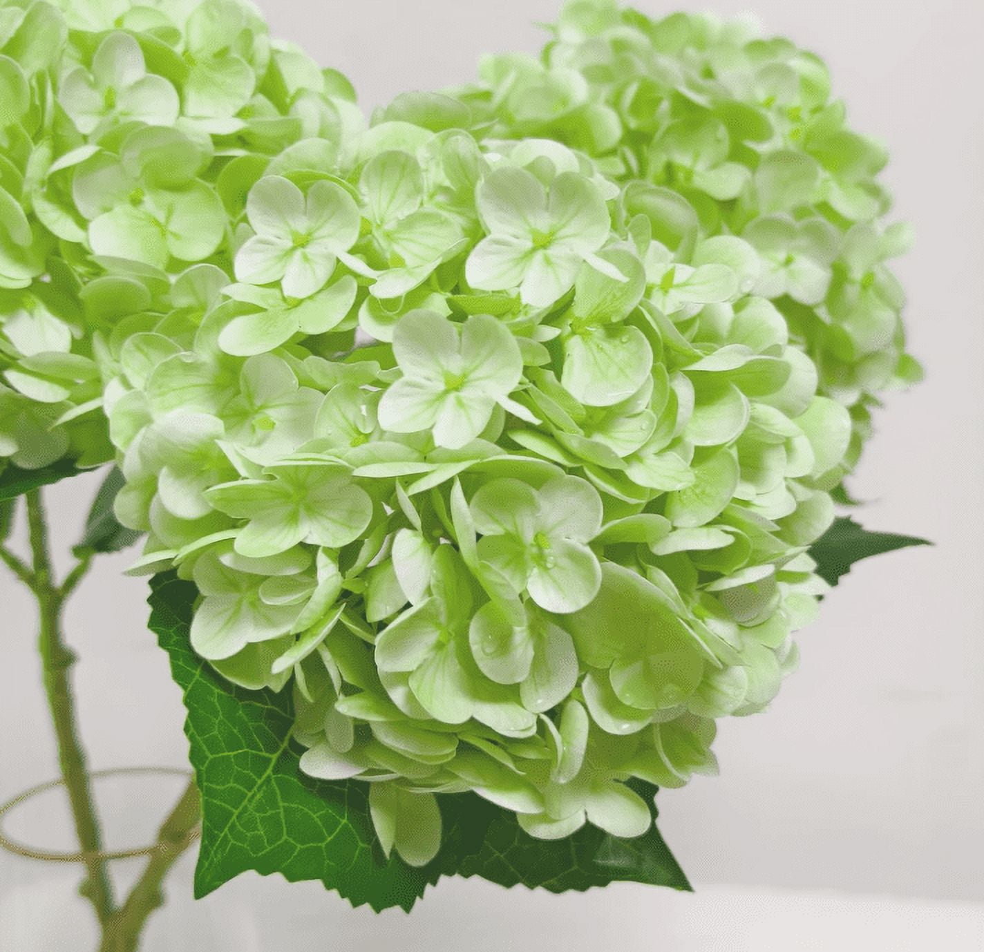 RuWeoMaa Real Touch Blue Hydrangea Artificial Flowers with Stems, Fake Silk Flowers for Outdoors, 1 Pcs Artificial Flowers for Home Decor Wedding Bouquets Centerpieces Vase