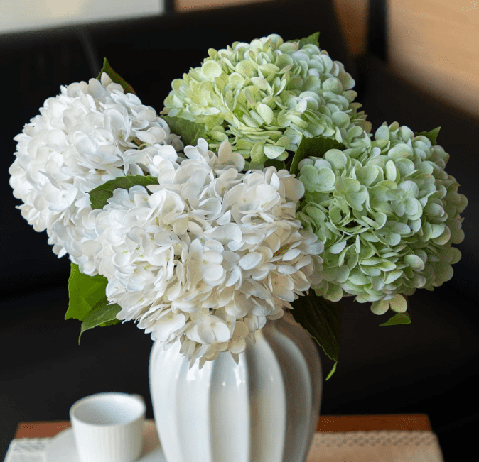 RuWeoMaa Real Touch Blue Hydrangea Artificial Flowers with Stems, Fake Silk Flowers for Outdoors, 1 Pcs Artificial Flowers for Home Decor Wedding Bouquets Centerpieces Vase