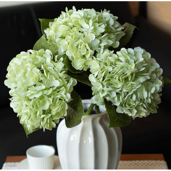 RuWeoMaa Real Touch Blue Hydrangea Artificial Flowers with Stems, Fake Silk Flowers for Outdoors, 3 Pcs Artificial Flowers for Home Decor Wedding Bouquets Centerpieces Vase