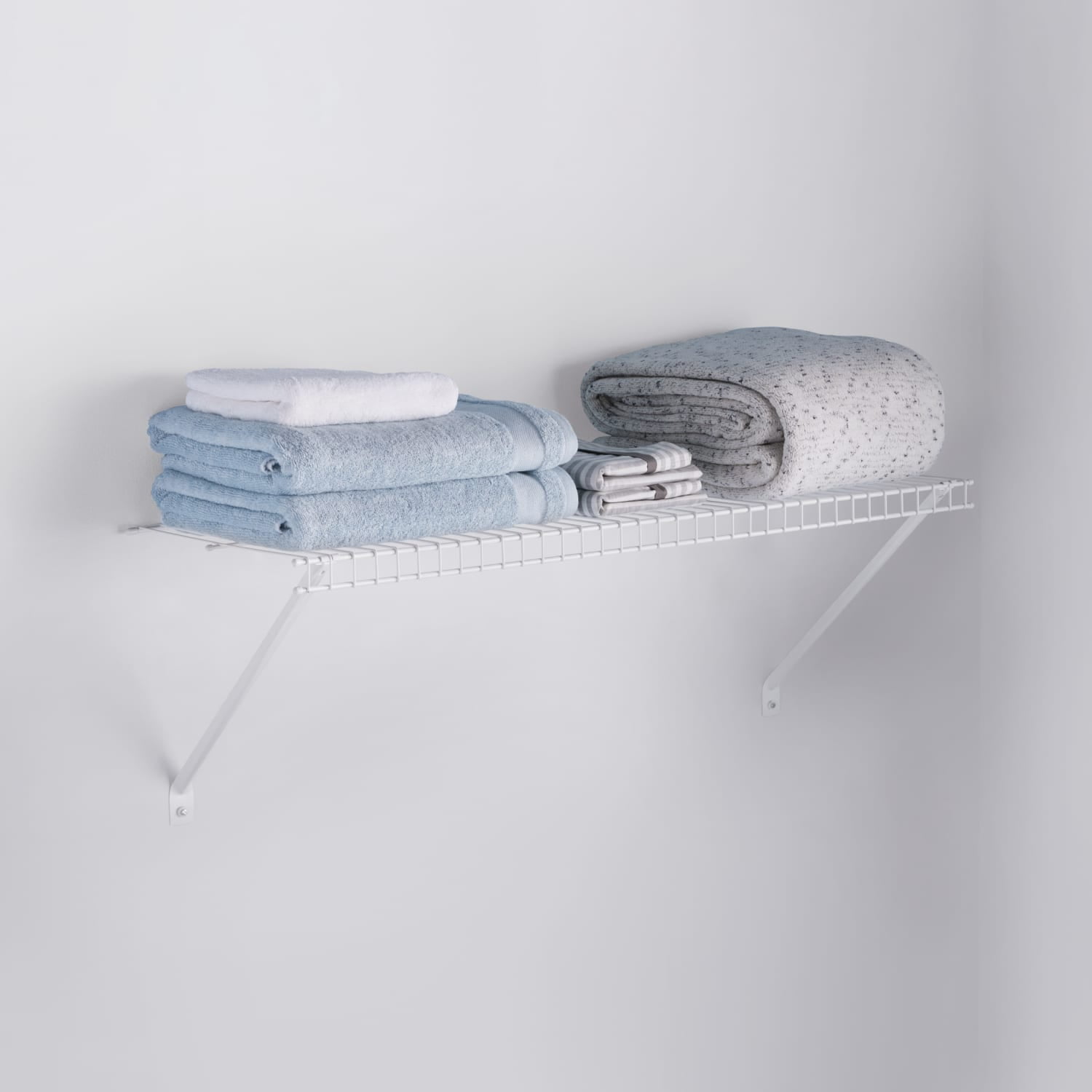 Rubbermaid Kit Mensola Per Biancheria Con Design Ventilato, Lunghezza 91 Cm (3 Ft), Colore Bianco, Montaggio Diretto - 4