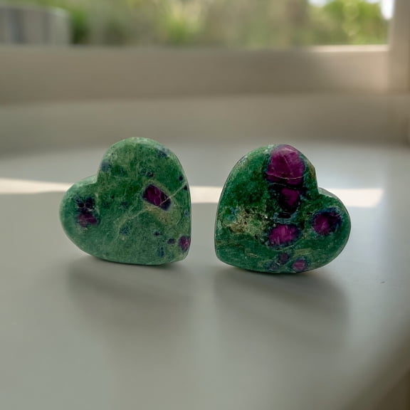 Ruby Fucshite Heart Pair