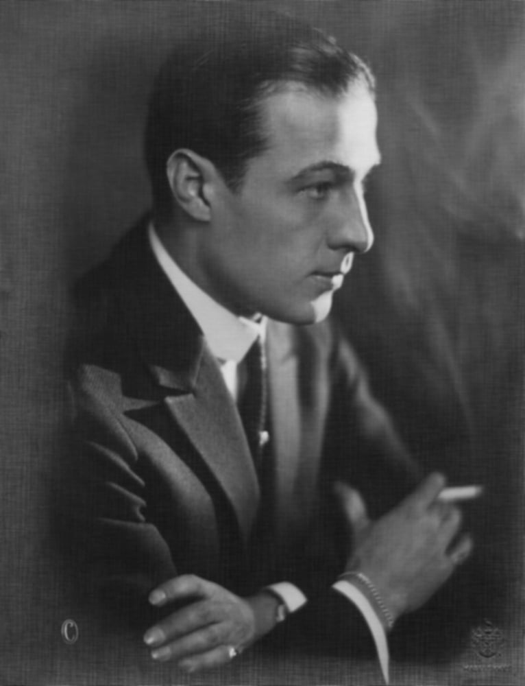 Rudolph Valentino Canvas Art - (16 x 20)
