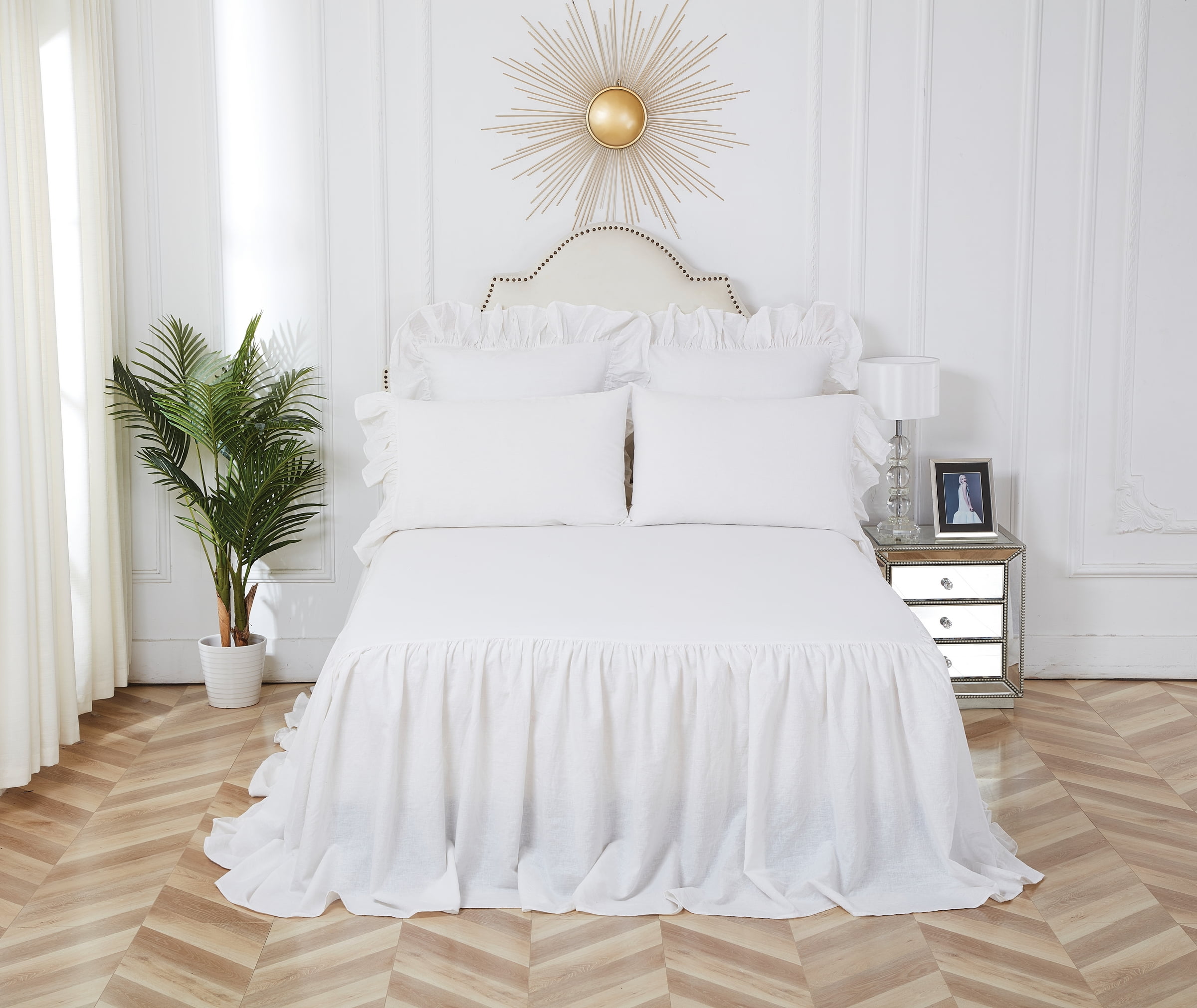 Ruffled Queen Bedspread White