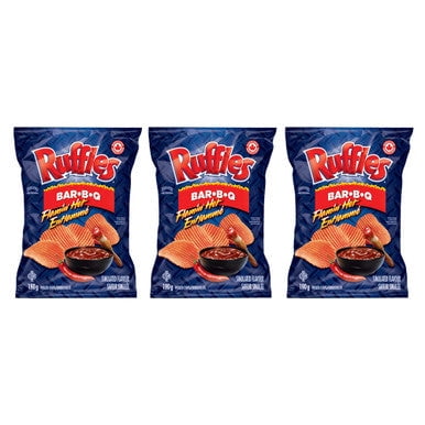 Ruffles Flamin' Hot Bar-B-Q Potato Chips 190g/6.7oz, 3-Pack