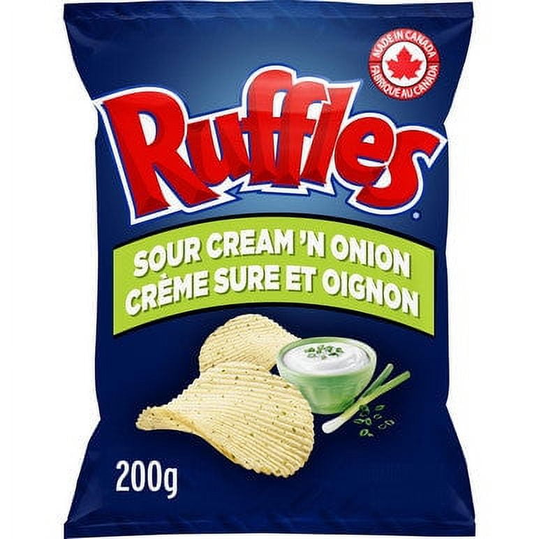 PepsiCo, Ruffles Sour Cream 'n Onion Potato Chips, 200g - Walmart.com