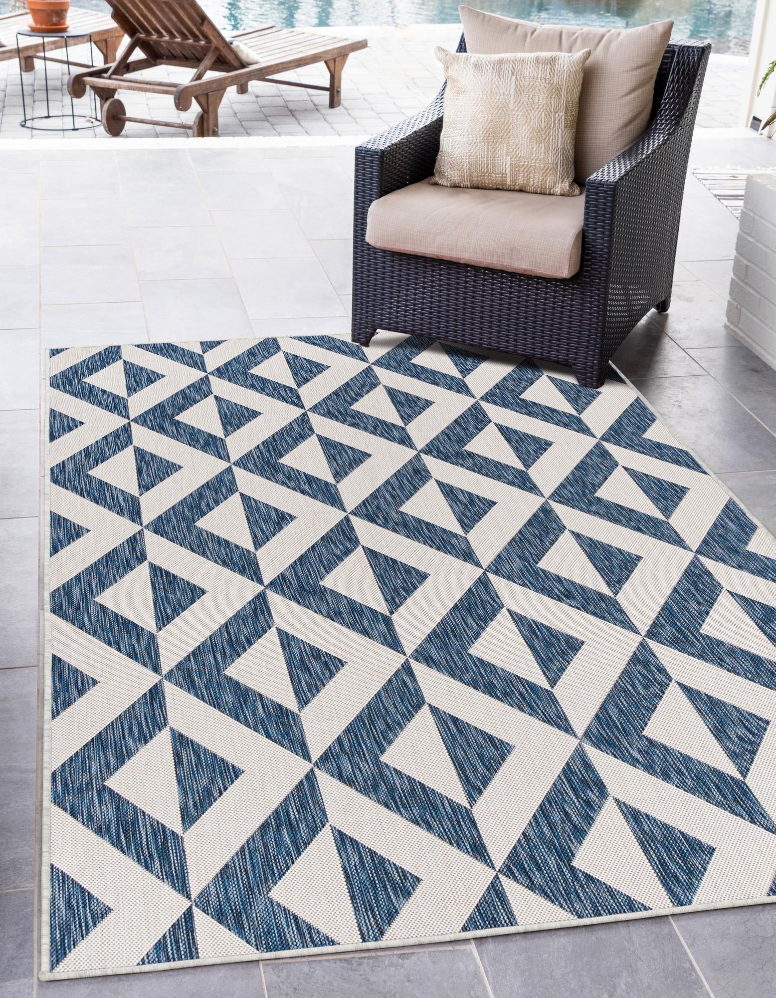 Reversible Geometric Blue Synthetic Outdoor Rug 7'1" x 10'