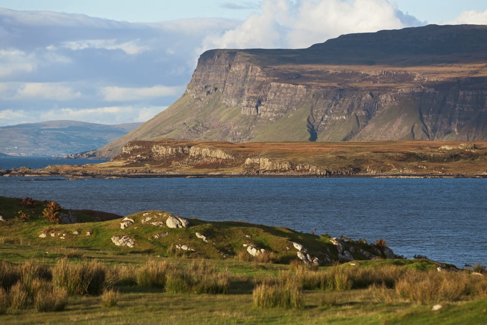 Rugged cliffs along the North coast Isle of Mull Hebrides Scotland Canvas Art - Carl Bruemmer Design Pics (38 x 24)
