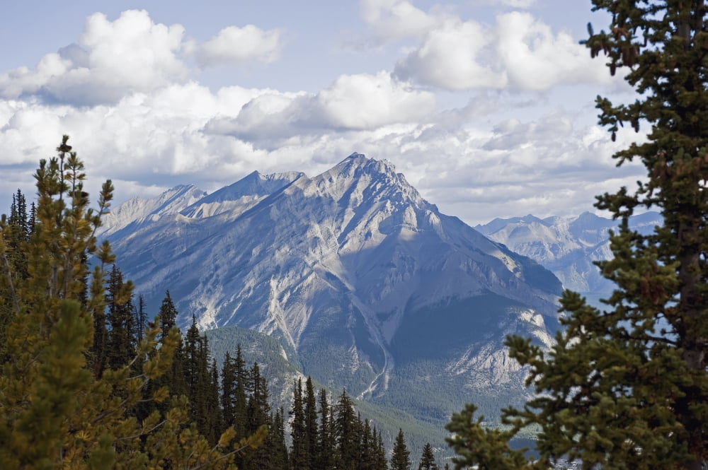 Rugged mountain peakBanff alberta canada Canvas Art - Jim Julien Design Pics (19 x 12)