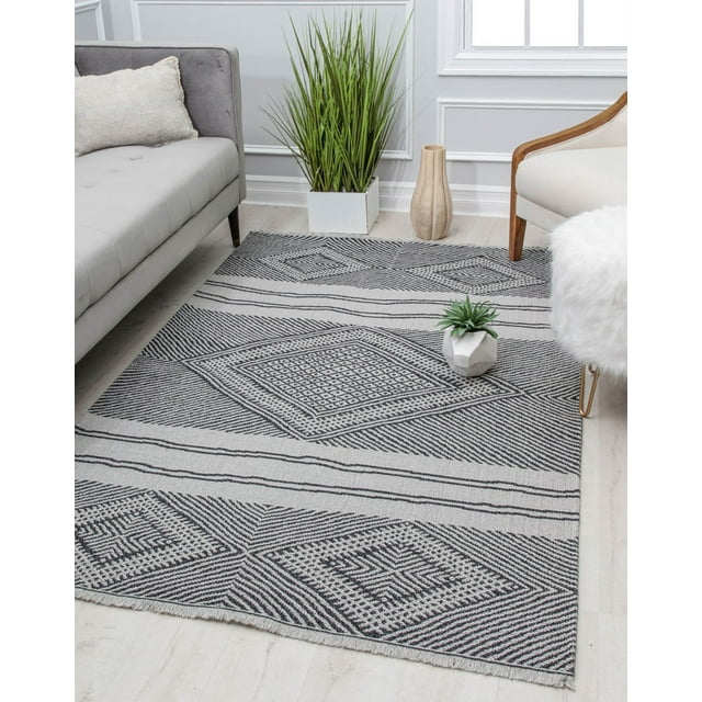 Rugs America Andres SN20A Sunray Geometric Vintage Black Area Rug, 5'3" x 7'0"