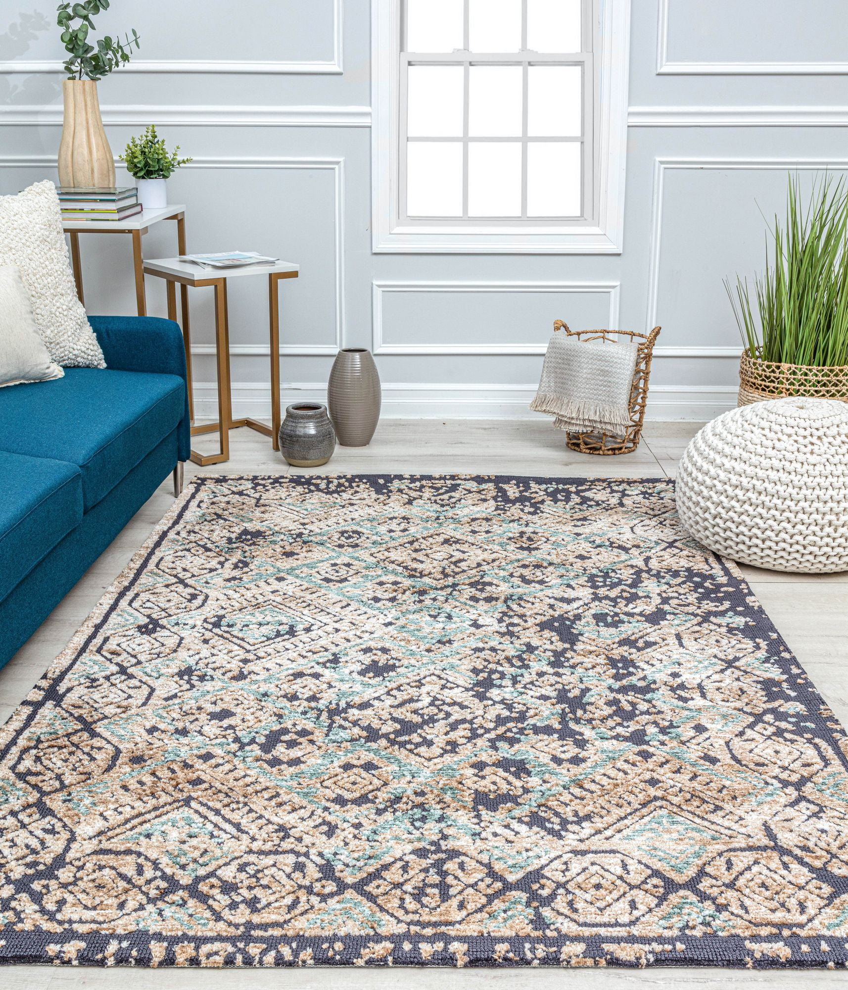 5' x 7' Blue Geometric Handmade Synthetic Area Rug