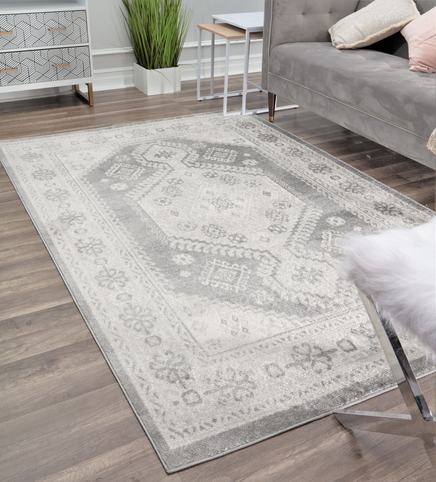 Rugs America Gallagher GL40A Light Grey Vintage Transitional Area Rug, 2'6"x8'