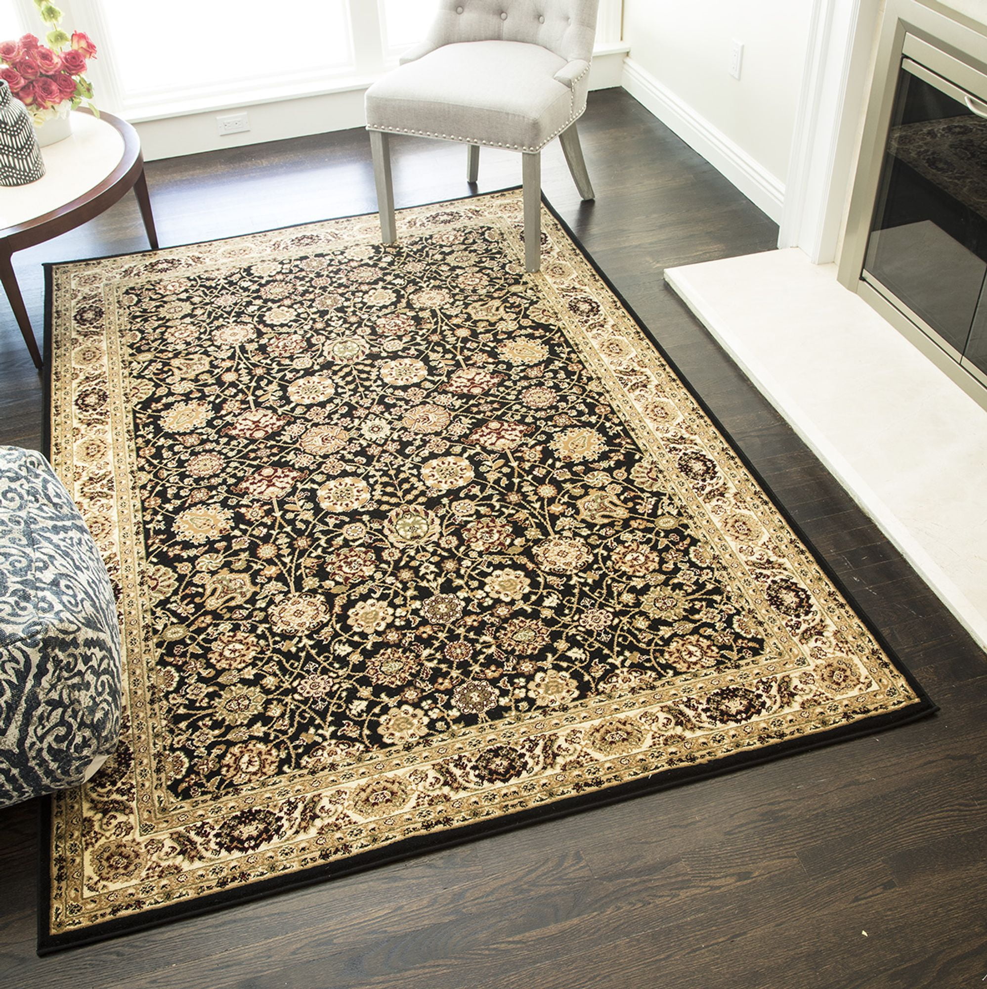 Tabriz Black and Ivory Wool Traditional Area Rug, 3' x 5'