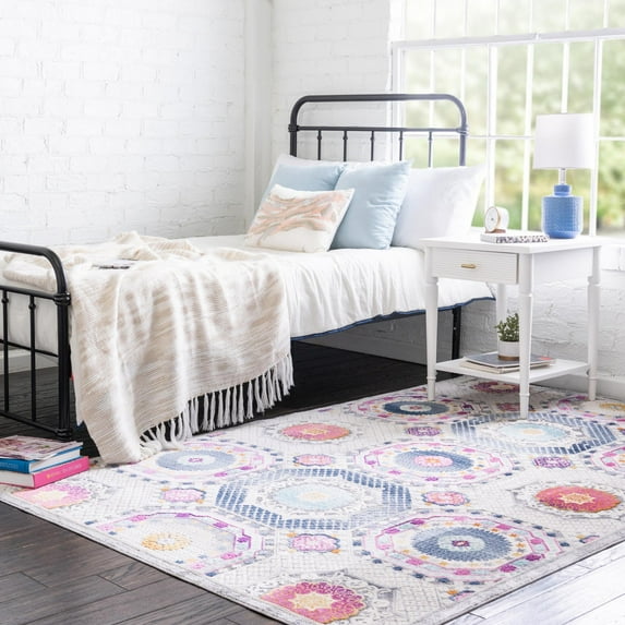 Rugs.Com Budapest Collection Area Rug – 5' x 8' Multi Low-Pile Rug Perfect For Bedrooms, Dining Rooms, Living Rooms