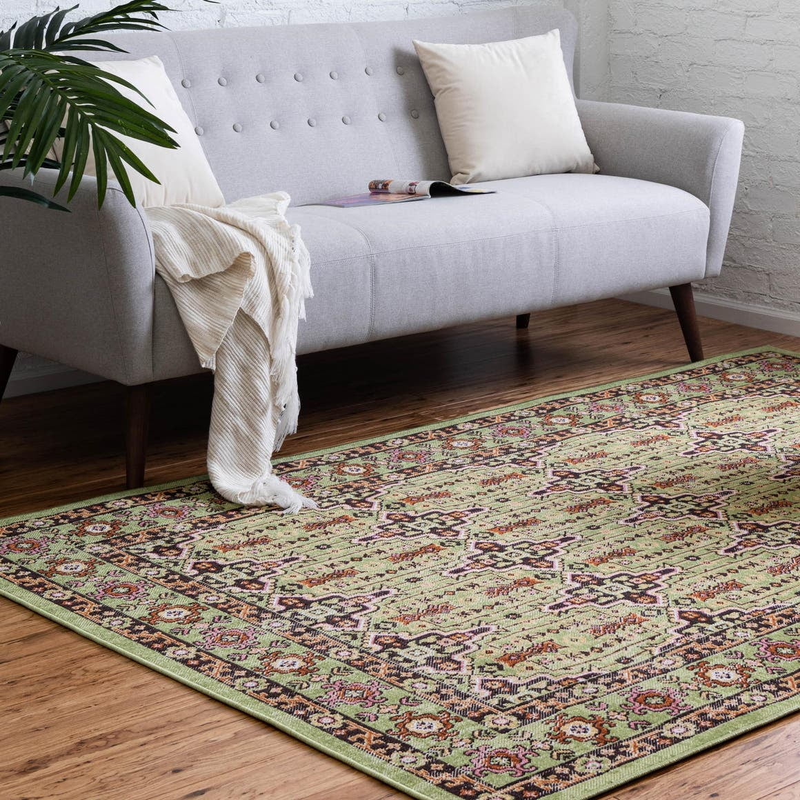 Rugs.Com Lucerne Collection Area Rug ‚Äì 5' x 8' Green Low-Pile Rug Perfect For Bedrooms, Dining Rooms, Living Rooms