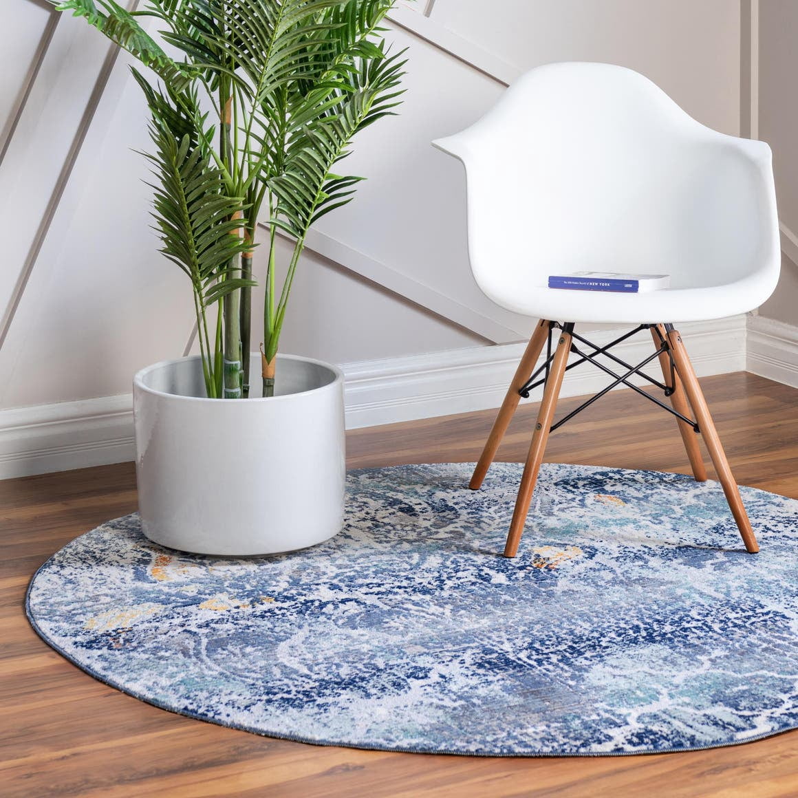 Rugs.Com Malibu Collection Round Rug ‚Äì 5 Ft Round Blue Low-Pile Rug ...