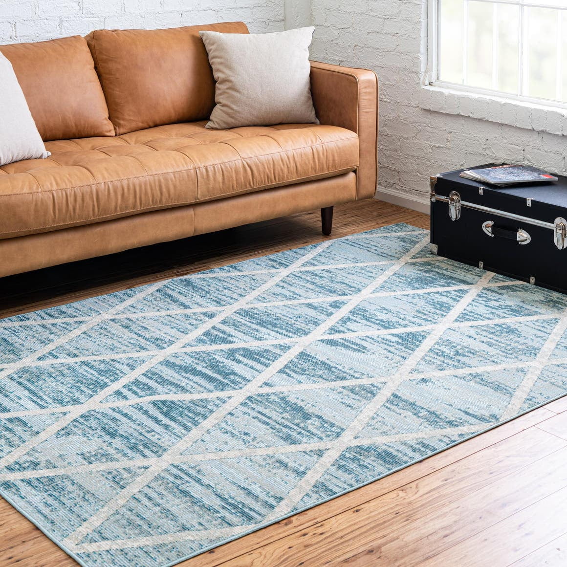 Starlight Collection Transitional Lattice Area Rug ‚Äì Light