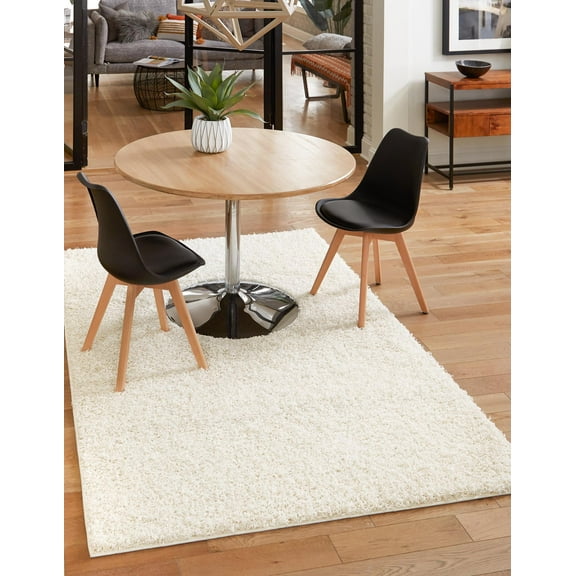 Rugs.com Comfort Solid Shag Collection Rug – 2' x 3' Snow White Shag Rug Perfect For Entryways, Kitchens, Breakfast Nooks, Accent Pieces