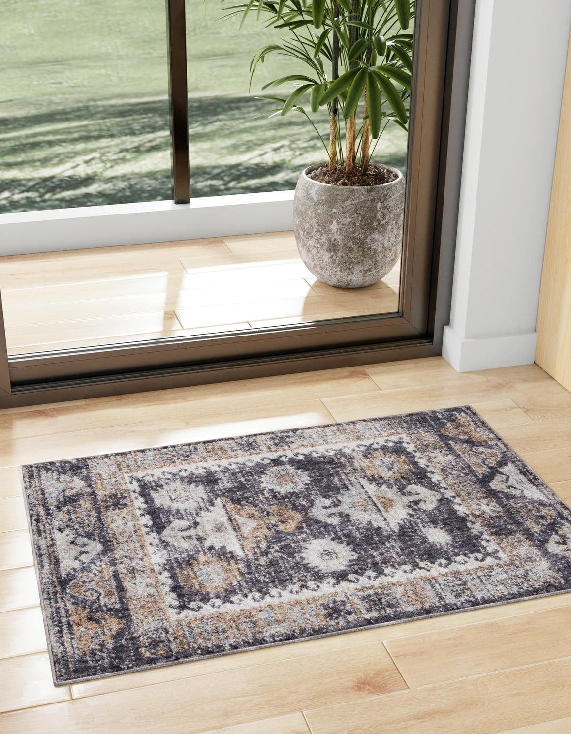 Rectangular Gray Geometric Synthetic Indoor Rug