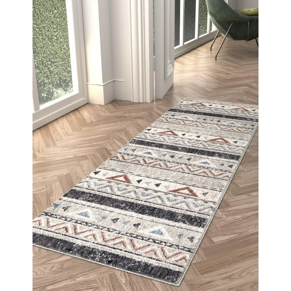 Rugs.com Eco Southwestern Collection Rug – 8 Ft Runner Gray Medium Rug Perfect For Hallways, Entryways