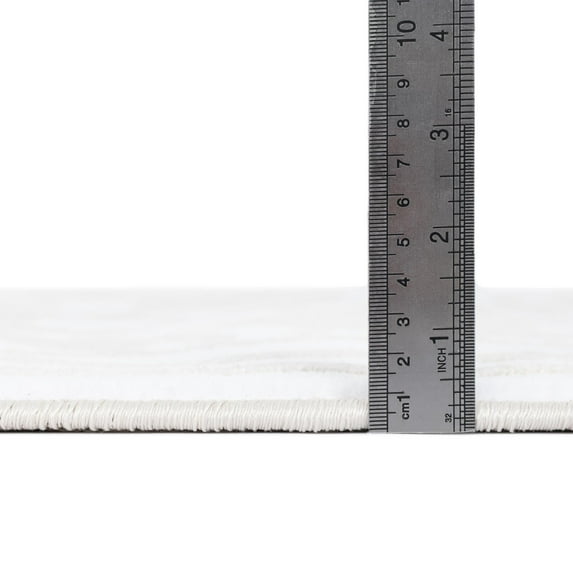 Rugs.com Hermitage Collection Rug – 4 Ft Round Snow White Medium Rug Perfect For Kitchens, Dining Rooms