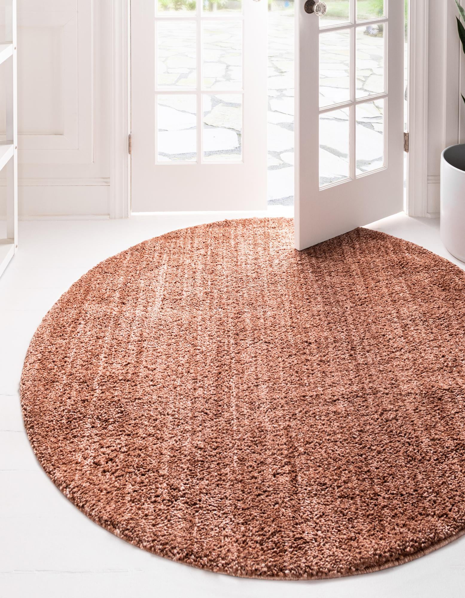 https://i5.walmartimages.com/seo/Rugs-com-Jill-Zarin-Shaggy-Chic-Collection-Rug-10-Round-Grapefruit-Pink-Shag-Rug-Perfect-For-Kitchens-Dining-Rooms_8a139e43-951f-4cff-a37b-9493a7648f0a.b16ee3830ed10617fd949e967195230e.jpeg