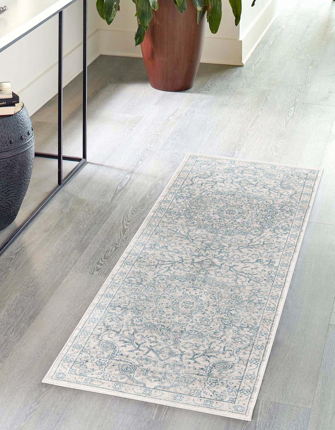Rugs.com Newport Collection Rug – 2' x 8' Runner Gray Medium Rug Perfect For Hallways, Entryways